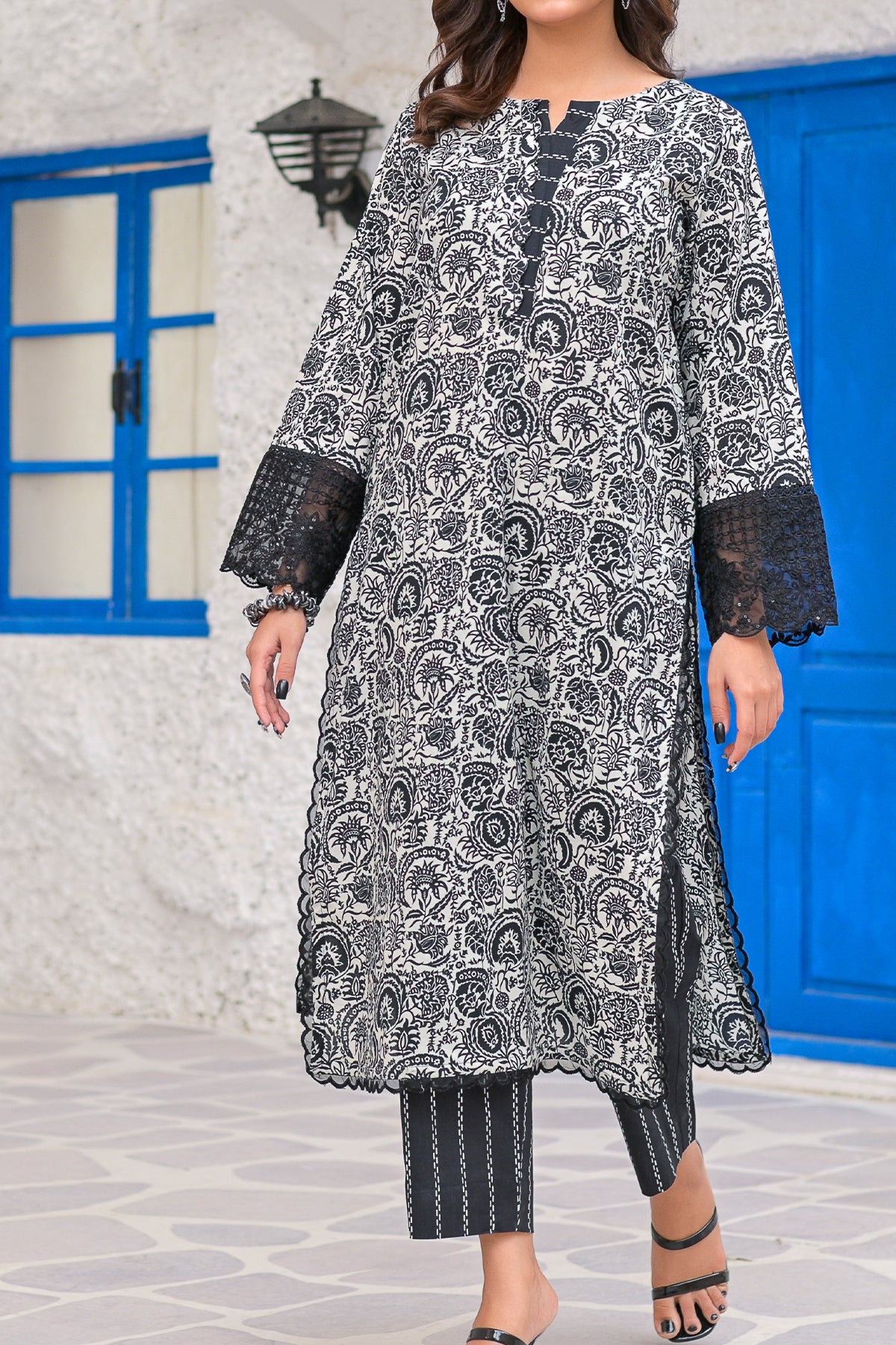 Cream White & Black Digital Print Lawn 2-Piece | Embroidered Sleeve Patches | DPC-446