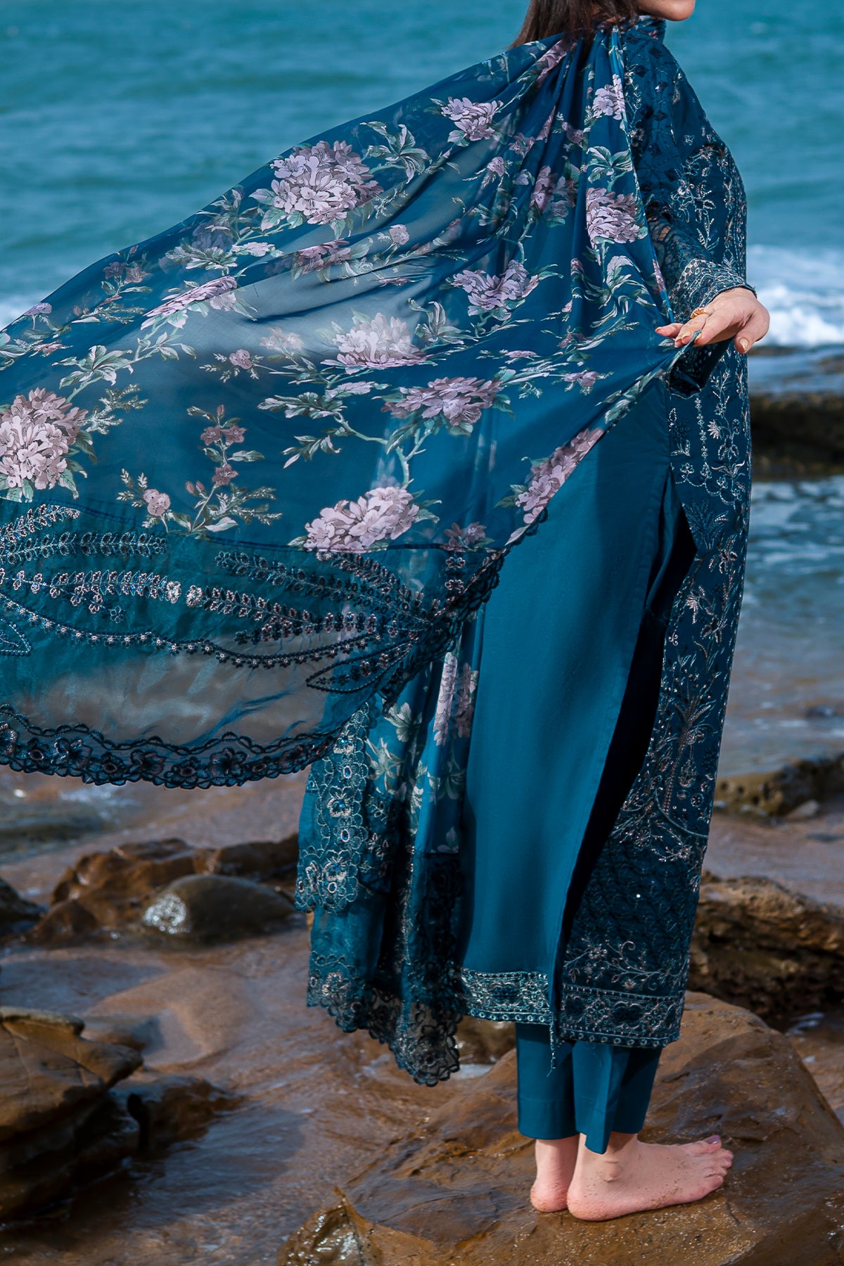 Luxury Embroidered Lawn Pakistani Dress – Women's Ready-to-Wear 3 Piece Suit | DPC 438