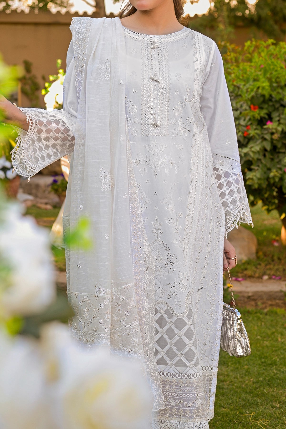 White Embroidered Cotton 3-Piece Suit | Organza Dupatta | CTN-466