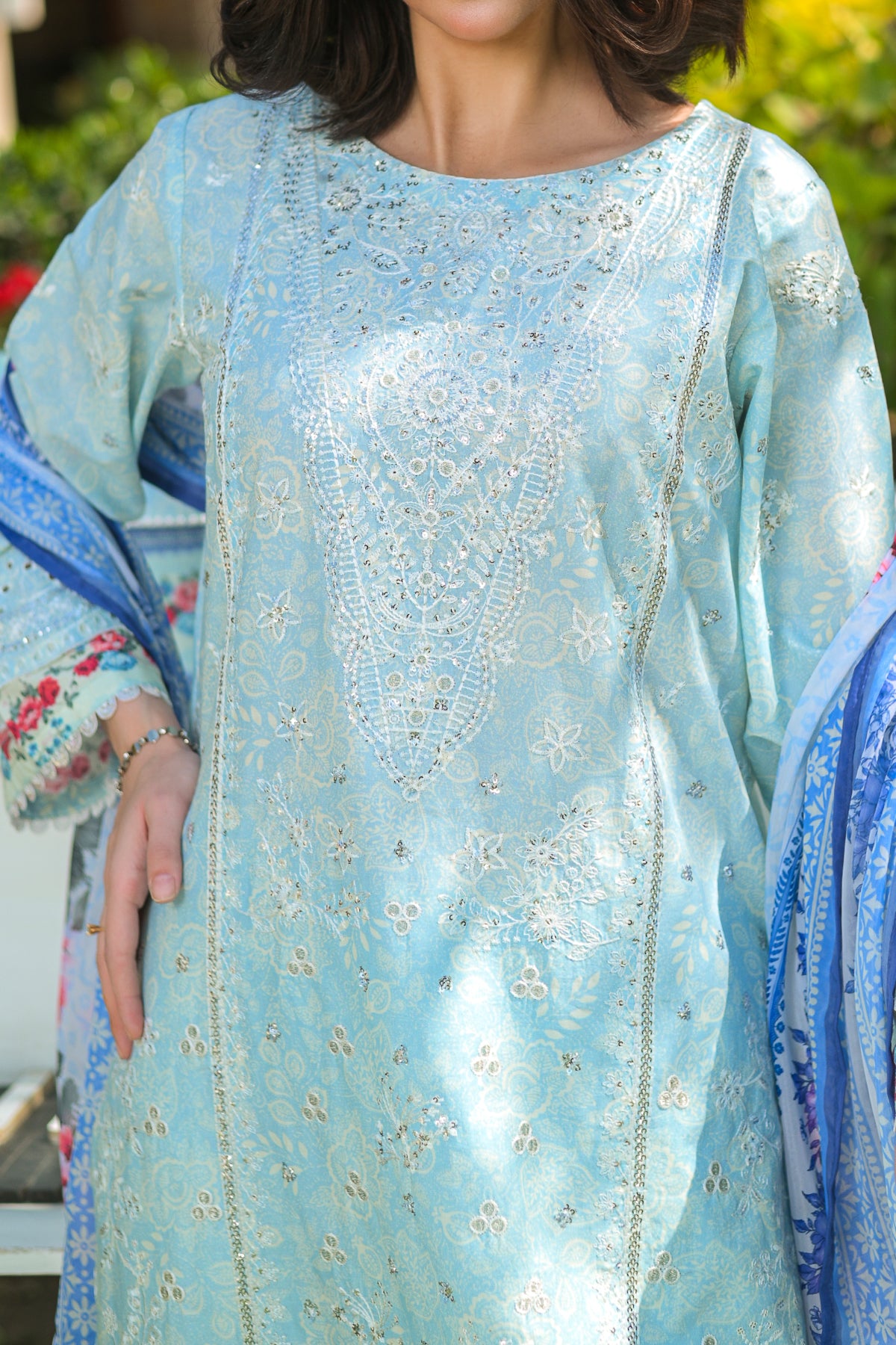 Ice blue embroidered cotton lawn shirt with lilac digital print dupatta – 3-piece suit DPC-431
