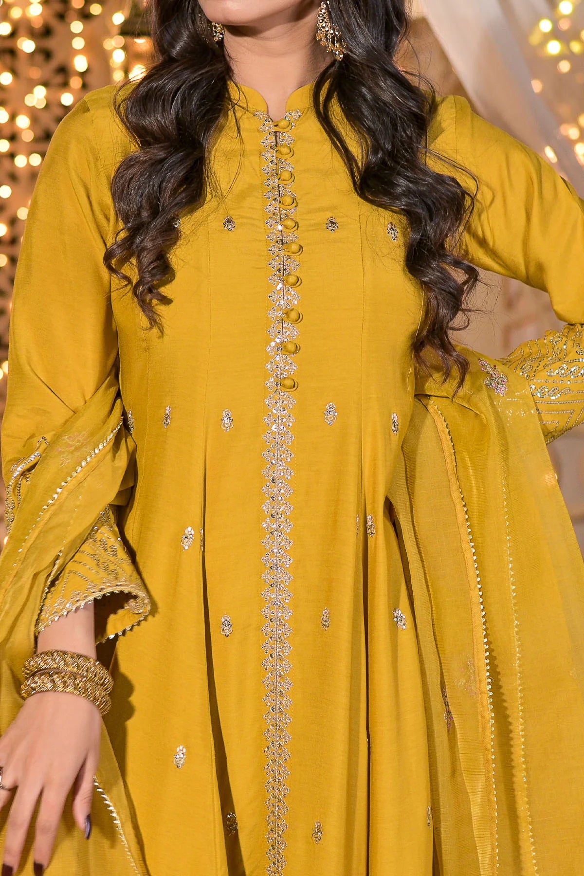 Mustard Women's Ready-to-Wear 3 Piece Salwar Kameez | South Asian Pakistani Indian Fashion | VS 592
