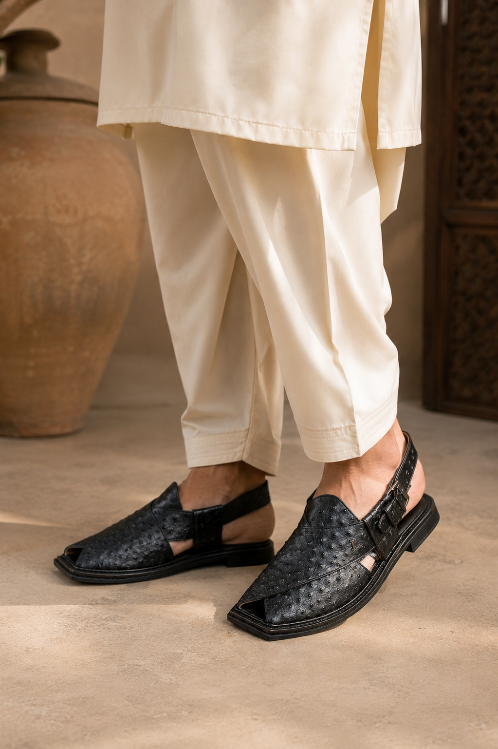 Men's Black Leather Peshawari Chappal | Traditional Pakistani Footwear | J. 004